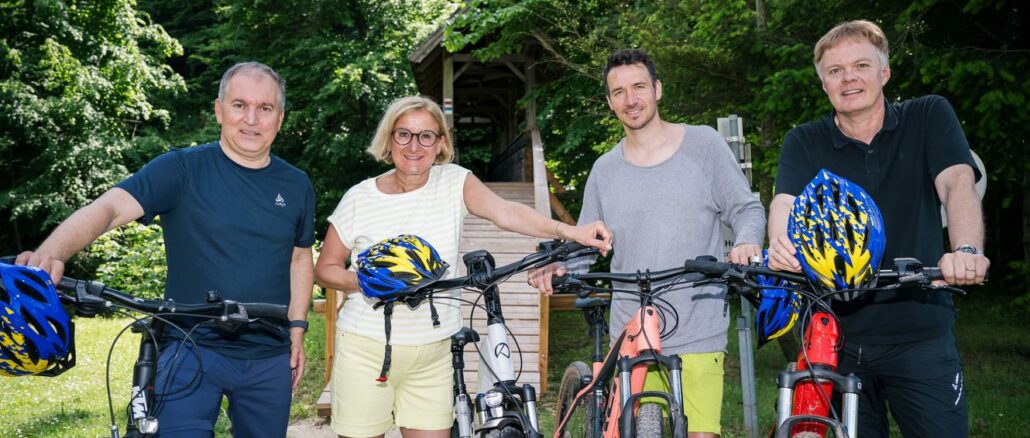 LH Mikl-Leitner und NÖ Radbotschafter Felix Neureuther: „Radurlaub in Niederösterreich“