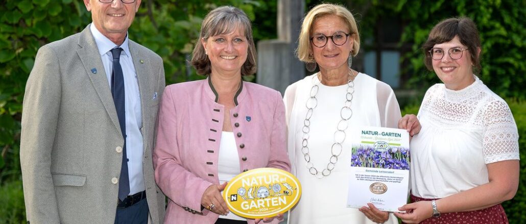 Goldenem Igel 2025-min 171 Gemeinden und 76 Schaugärten in Niederösterreich mit „Goldenem Igel“ ausgezeichnet